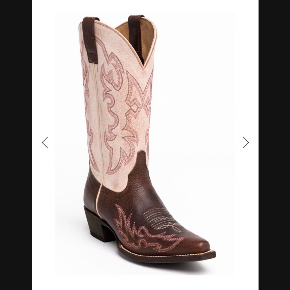 Boots only worn once, size 7 real leather
